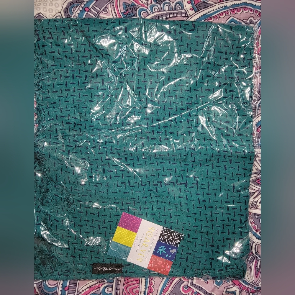 Nwt Batik scarf